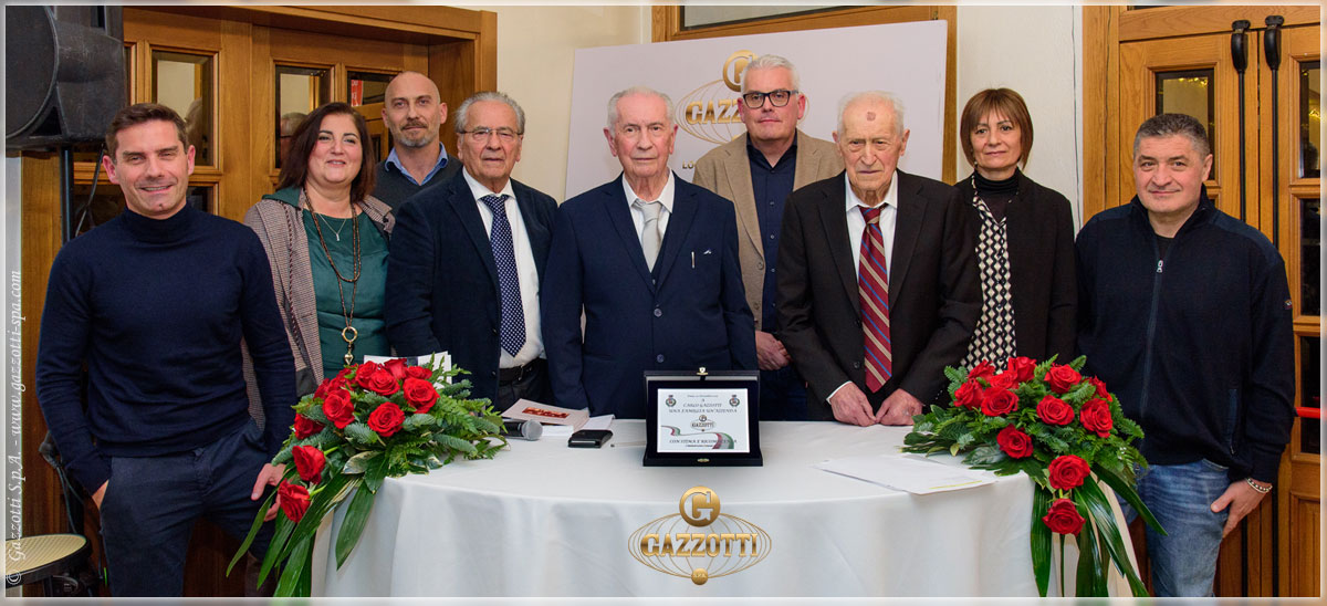 Pane e chilometri, libro di Carlo Gazzotti