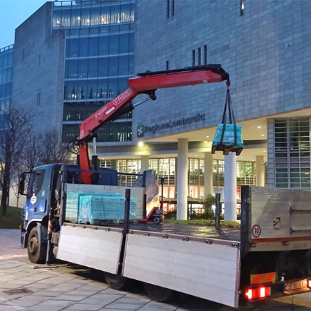 Trasporti e consegne materiale ceramico a Milano per MILANOCORTINA2026